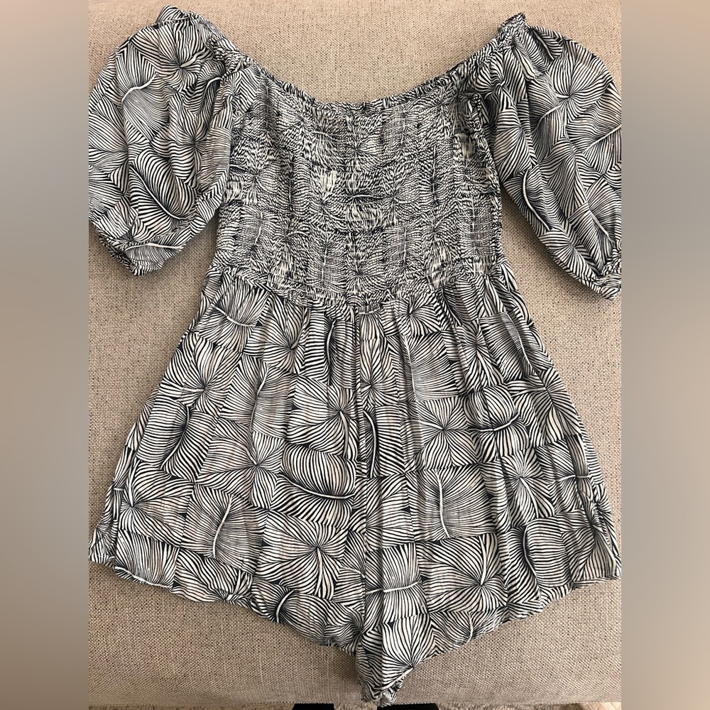 Roxy Navy and White Patterned Romper
